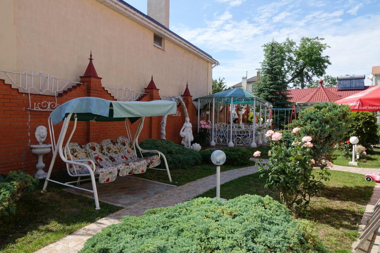 White House Apartments Odessa Ngoại thất bức ảnh
