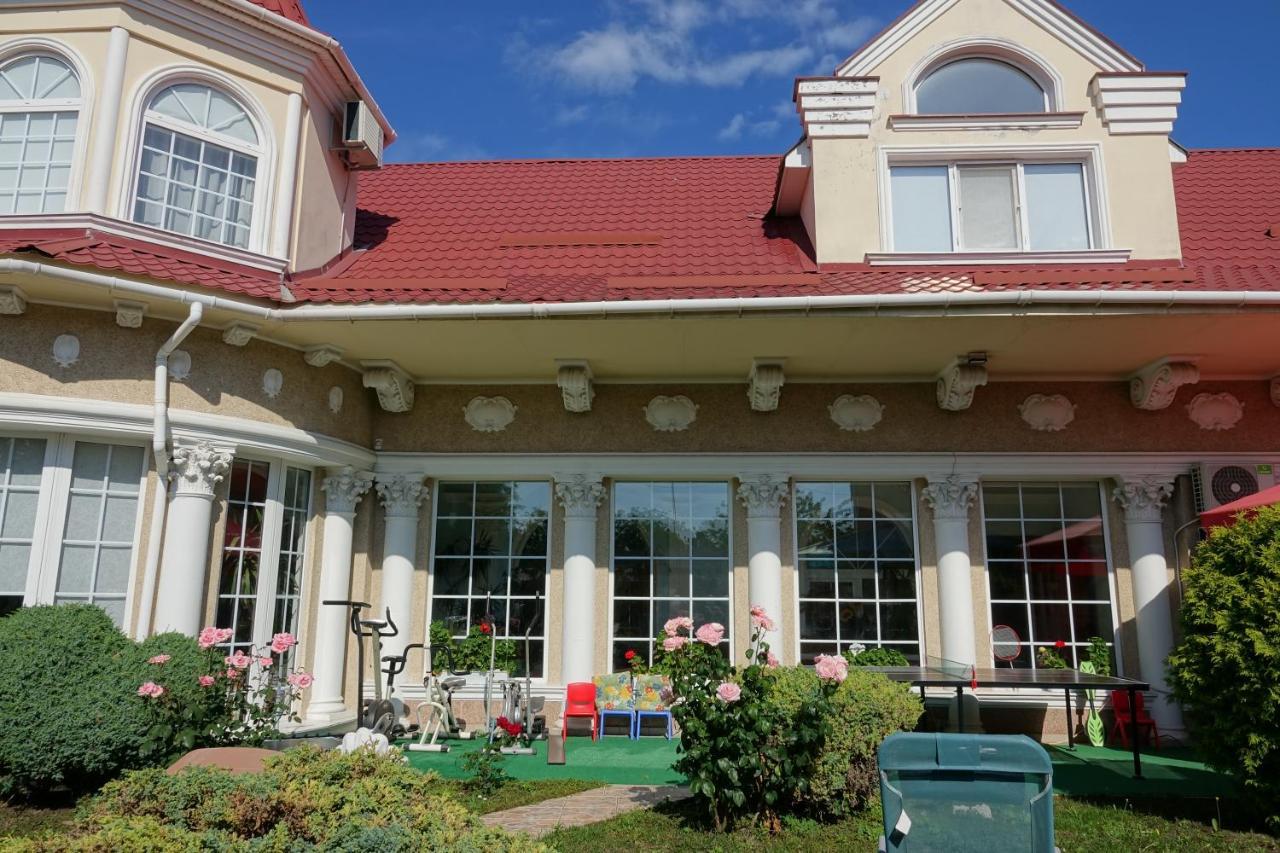 White House Apartments Odessa Ngoại thất bức ảnh