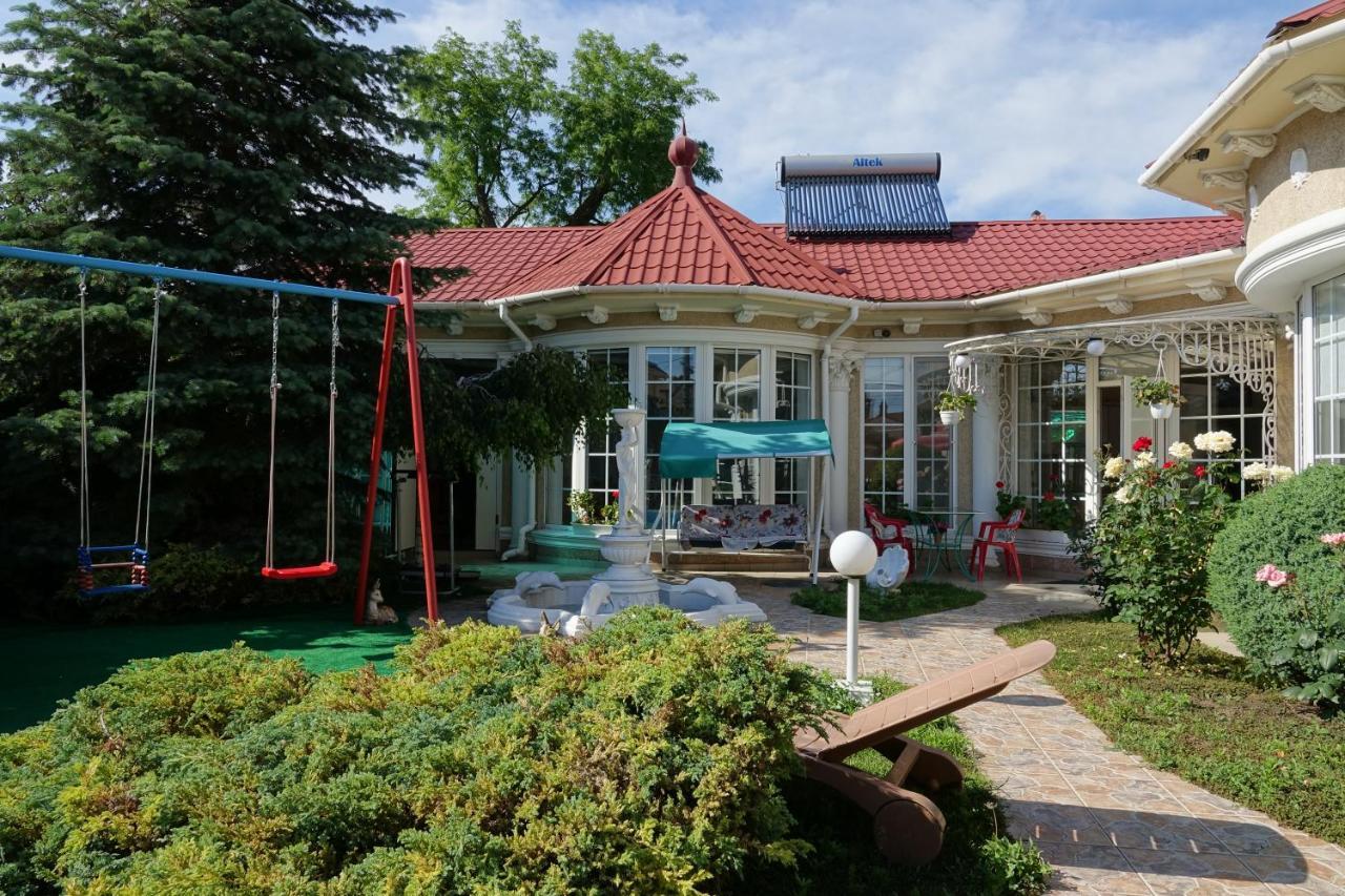 White House Apartments Odessa Ngoại thất bức ảnh