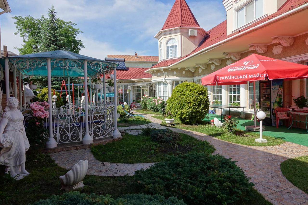 White House Apartments Odessa Ngoại thất bức ảnh