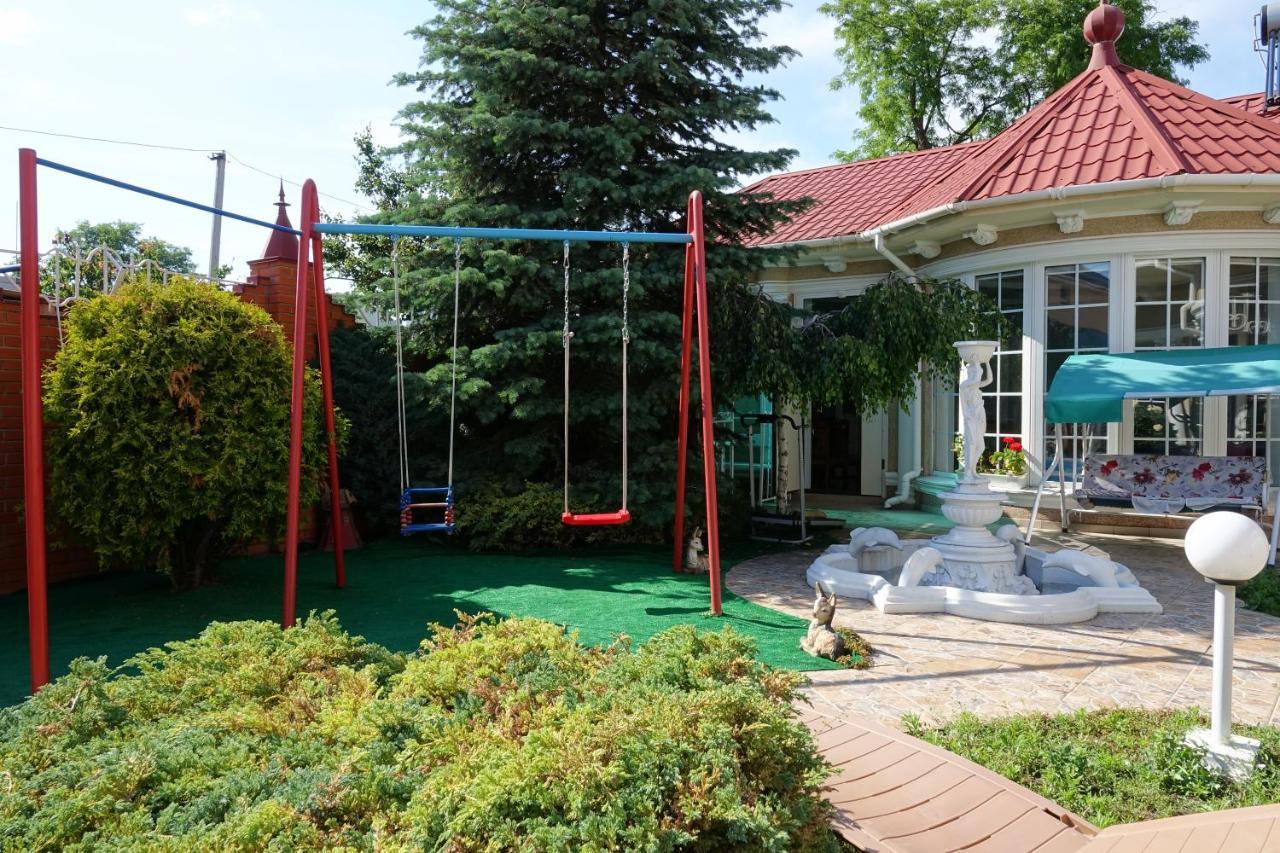 White House Apartments Odessa Ngoại thất bức ảnh