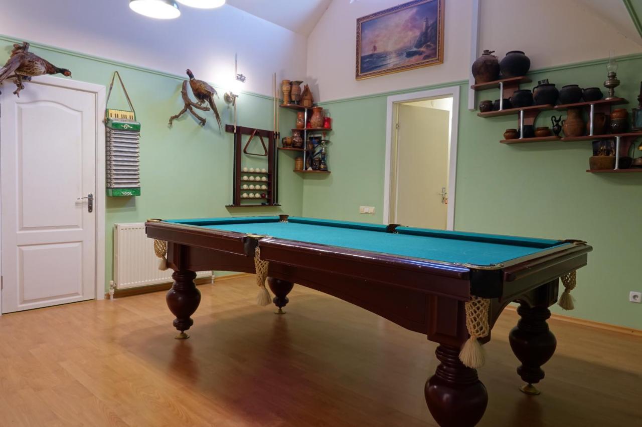 White House Apartments Odessa Ngoại thất bức ảnh