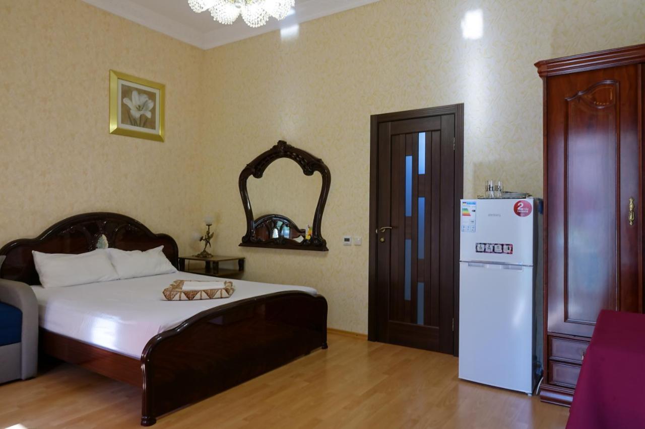 White House Apartments Odessa Ngoại thất bức ảnh