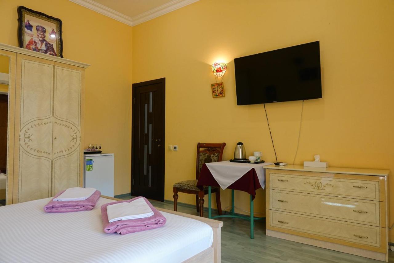White House Apartments Odessa Ngoại thất bức ảnh